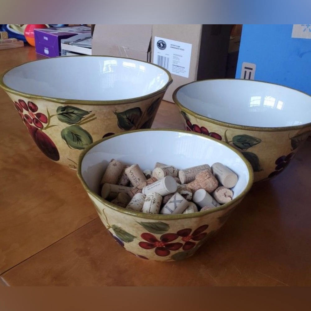 Raymond Waites 3 Piece Nesting Bowls Set - Picture 2 of 9